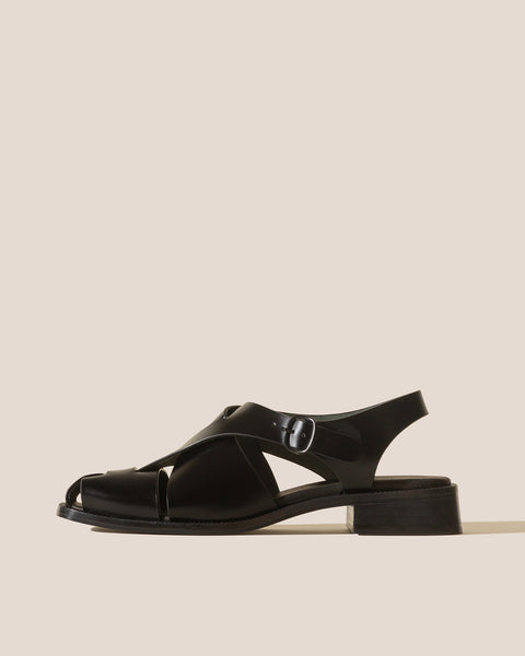 【HEREU】PEDRA Squared Closed-Toe Fisherman Sandal PEDRA - Men's Squared Closed-Toe Fisherman Sandal – Hereu Studio