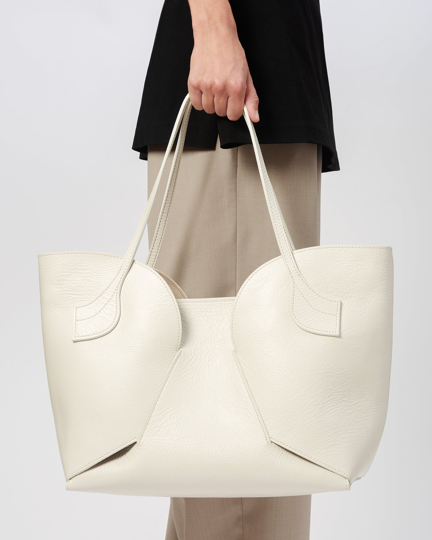 SEPAL L GRAINY - Large Tulip Shape Zipped Tote Bag