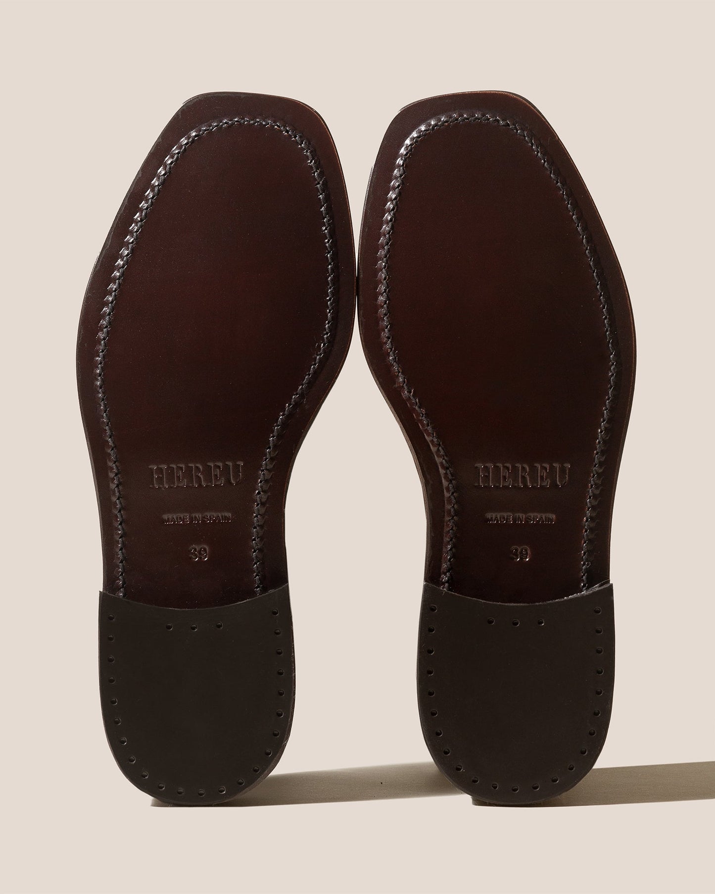 NOMBELA - Men's Interwoven Detail Slip-on Loafer