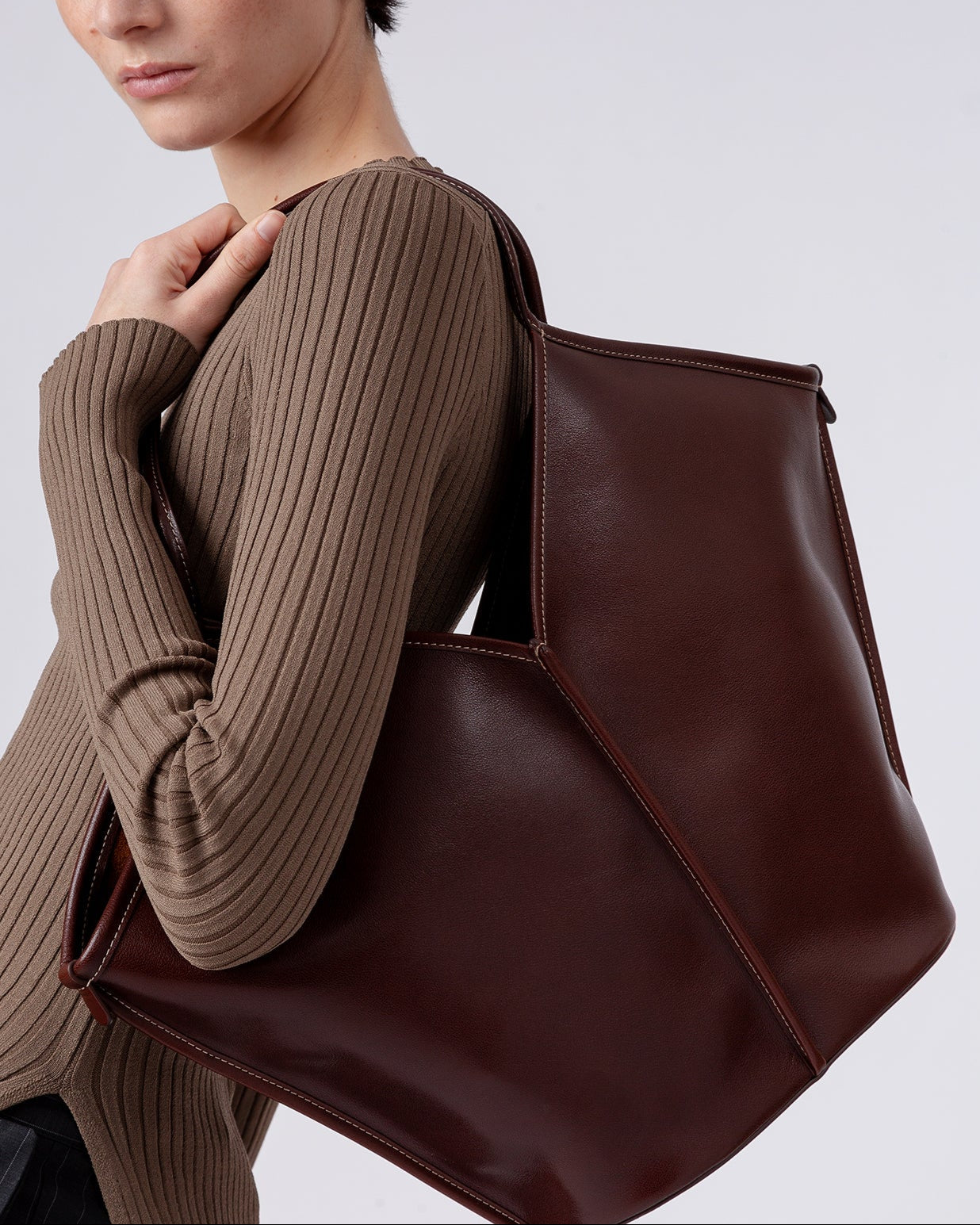 HEREU Calella ダメージ加工 ラージ レザー トート CALELLA DISTRESSED - PREORDER - Leather Tote Bag – Hereu Studio