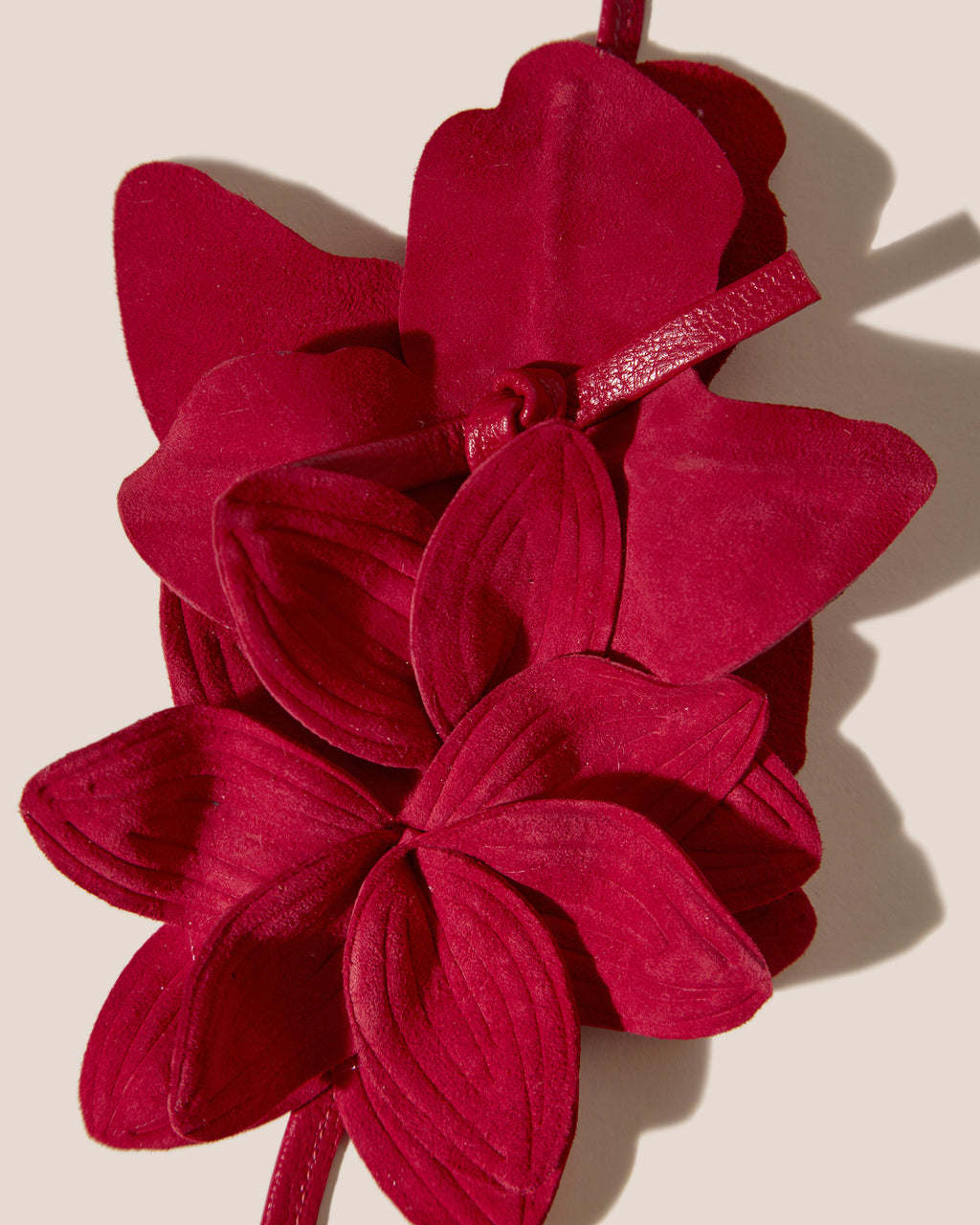 COROLA - Flower Charm with Leather Strap