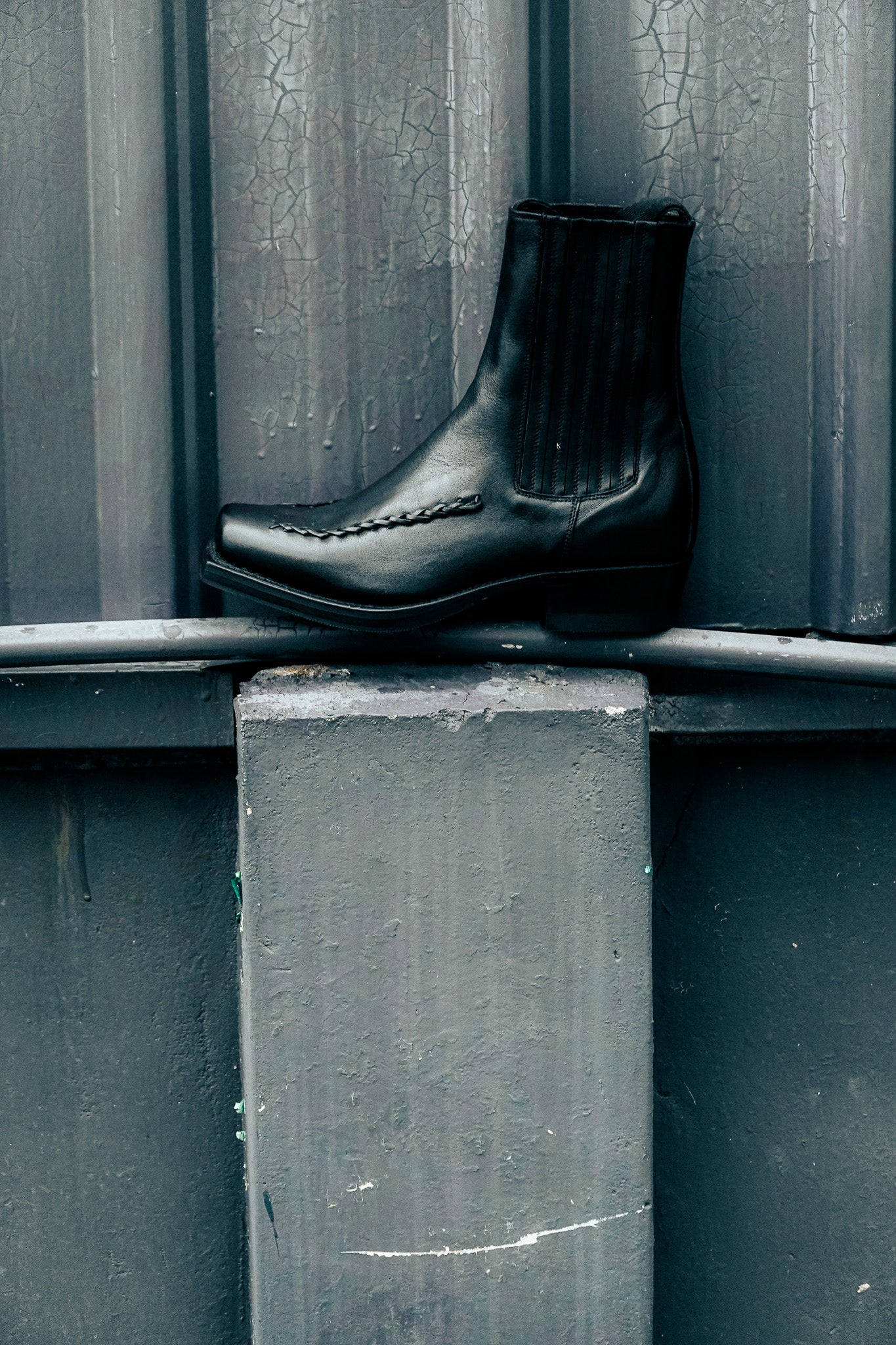 AGULLA - Square-Toe Braided Detail Chelsea Boot