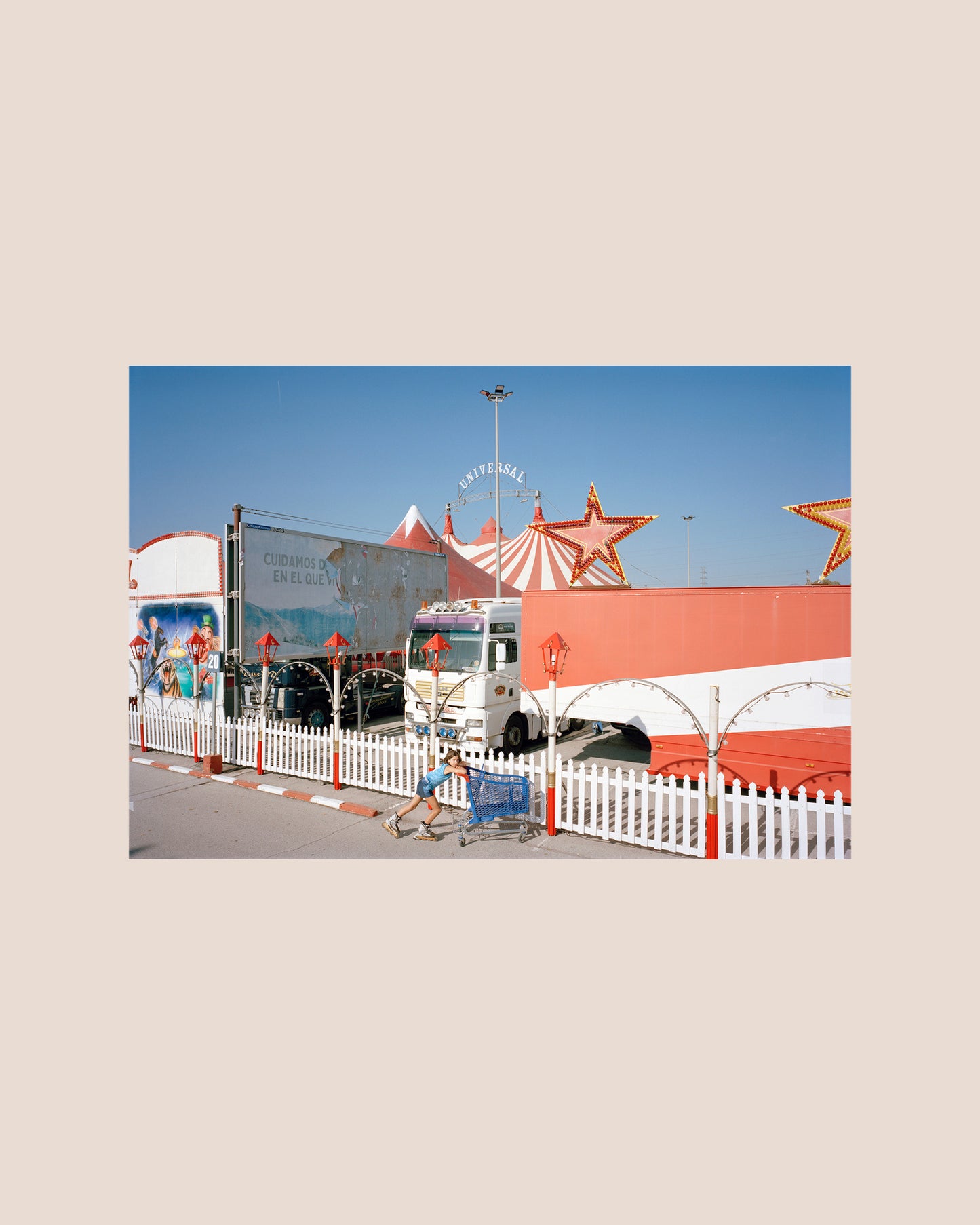 SUNDAY MORNING - Txema Salvans Book