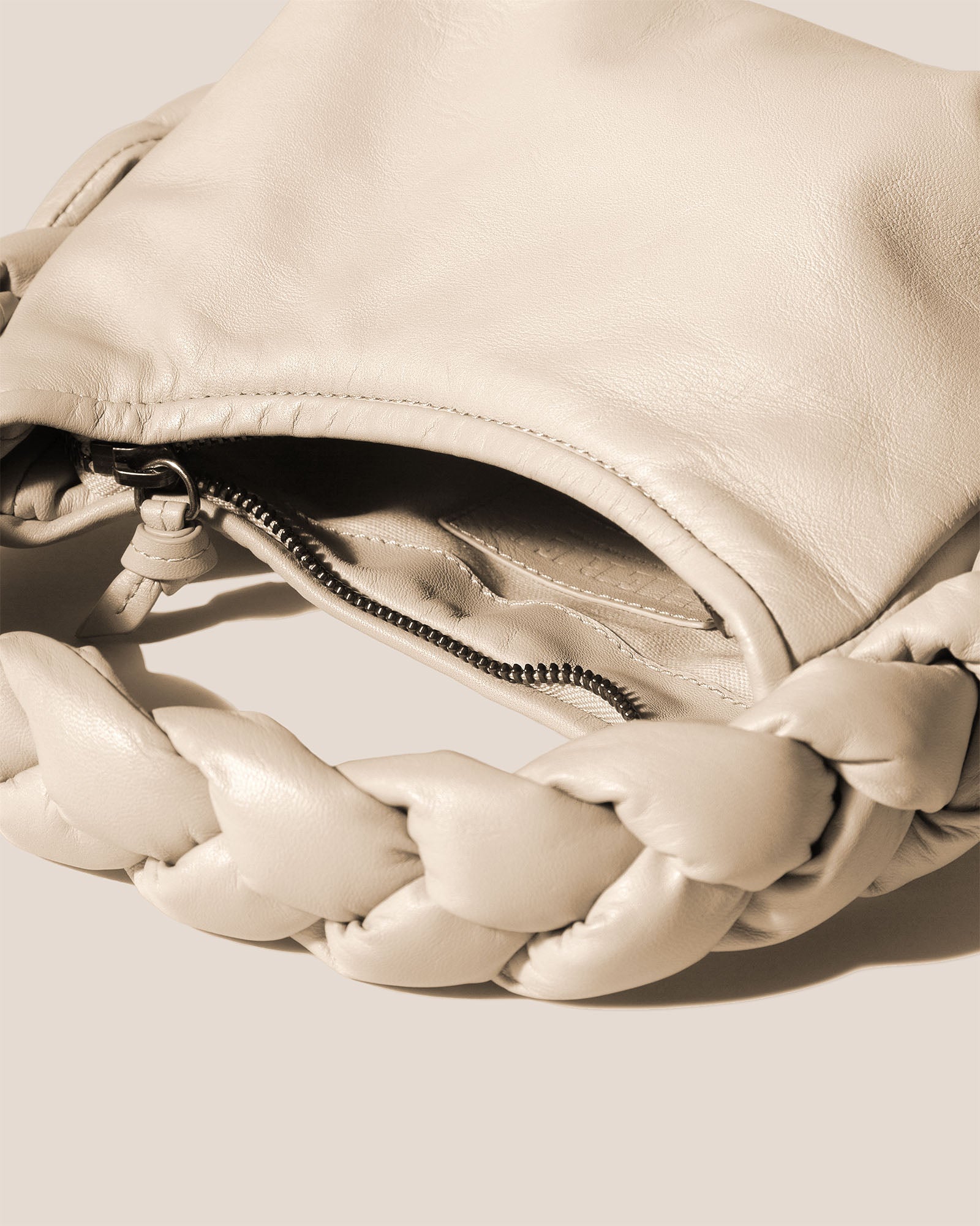 ESPIGA MINI - Braided Detail Crossbody Bag