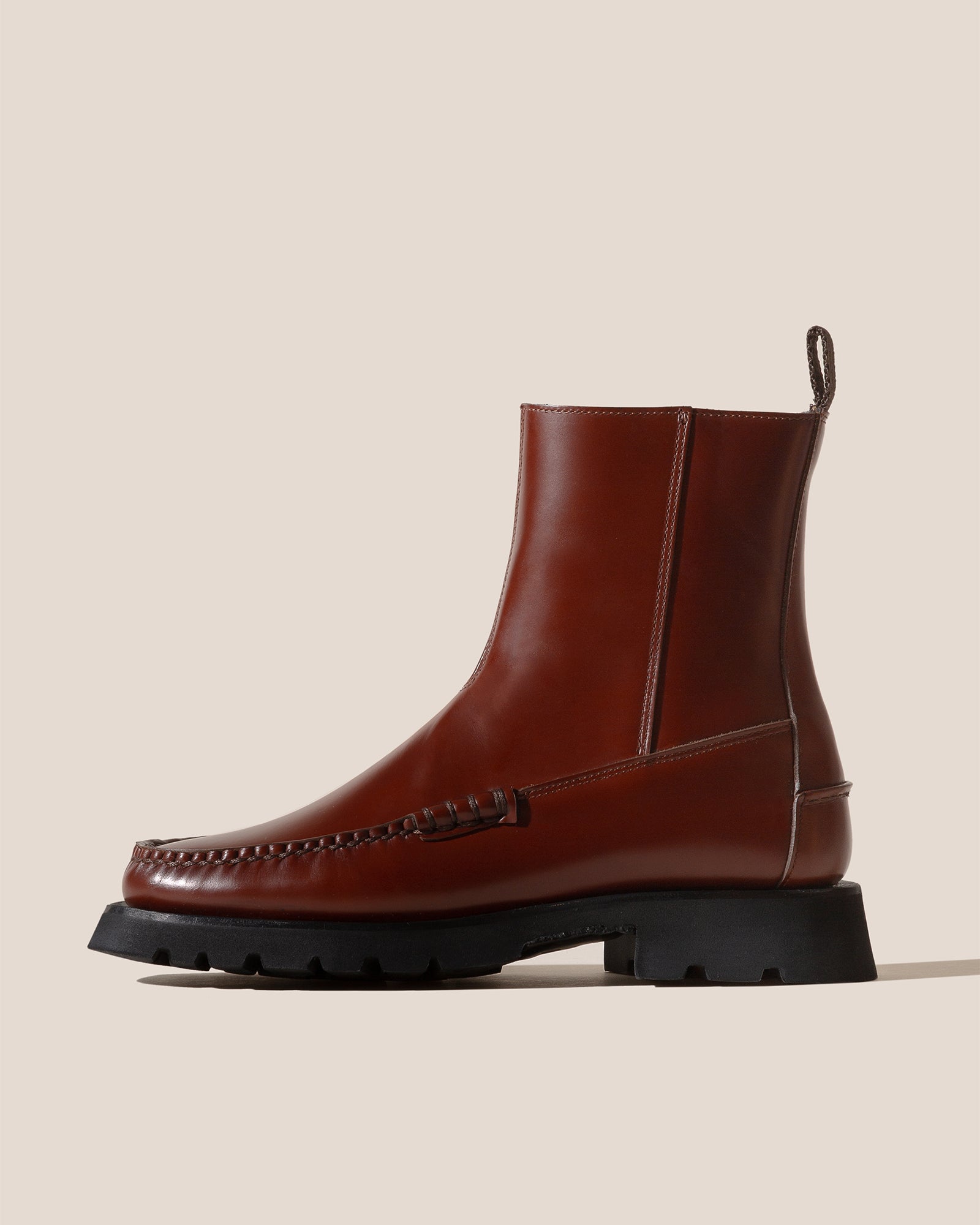 ANDREU SPORT - Low-calf Zipped Boot – Hereu Studio