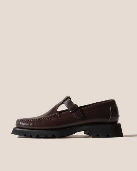 ALBER SPORT - Tread Sole T-Bar Loafer