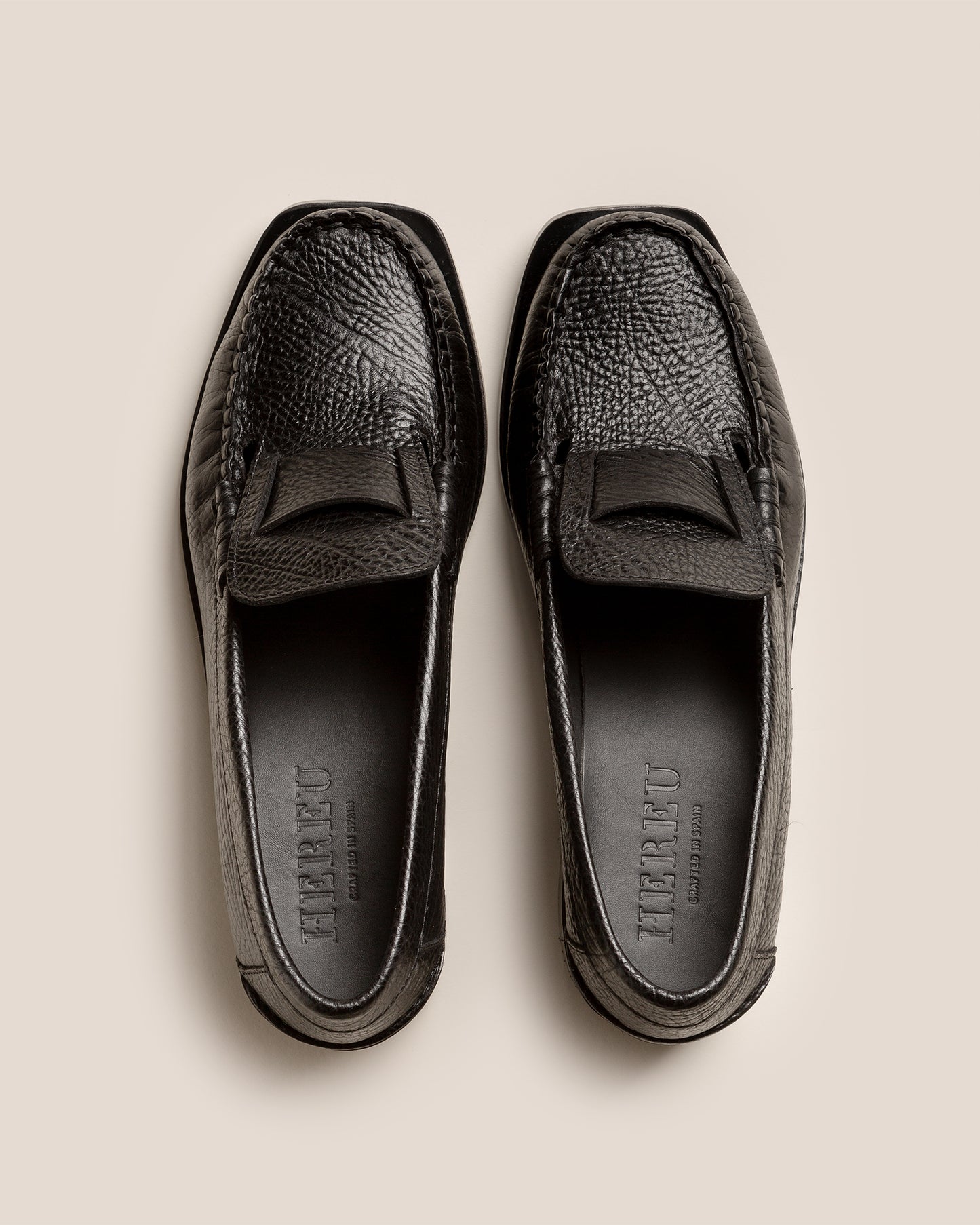 SINEU HEELED GRAINY - Interlaced Detail Slip-On Loafer