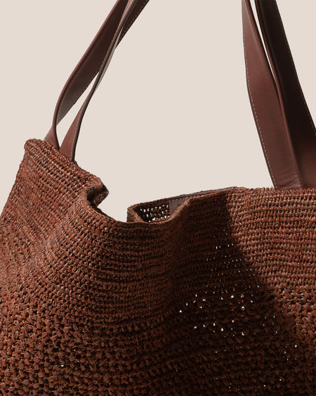 CADOR - Slouchy Crocheted Raffia Shoulder Bag