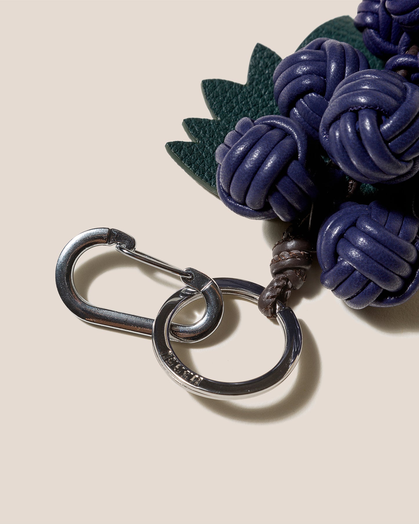 RAÏM - Hand-Knotted Grapes Leather Key Holder