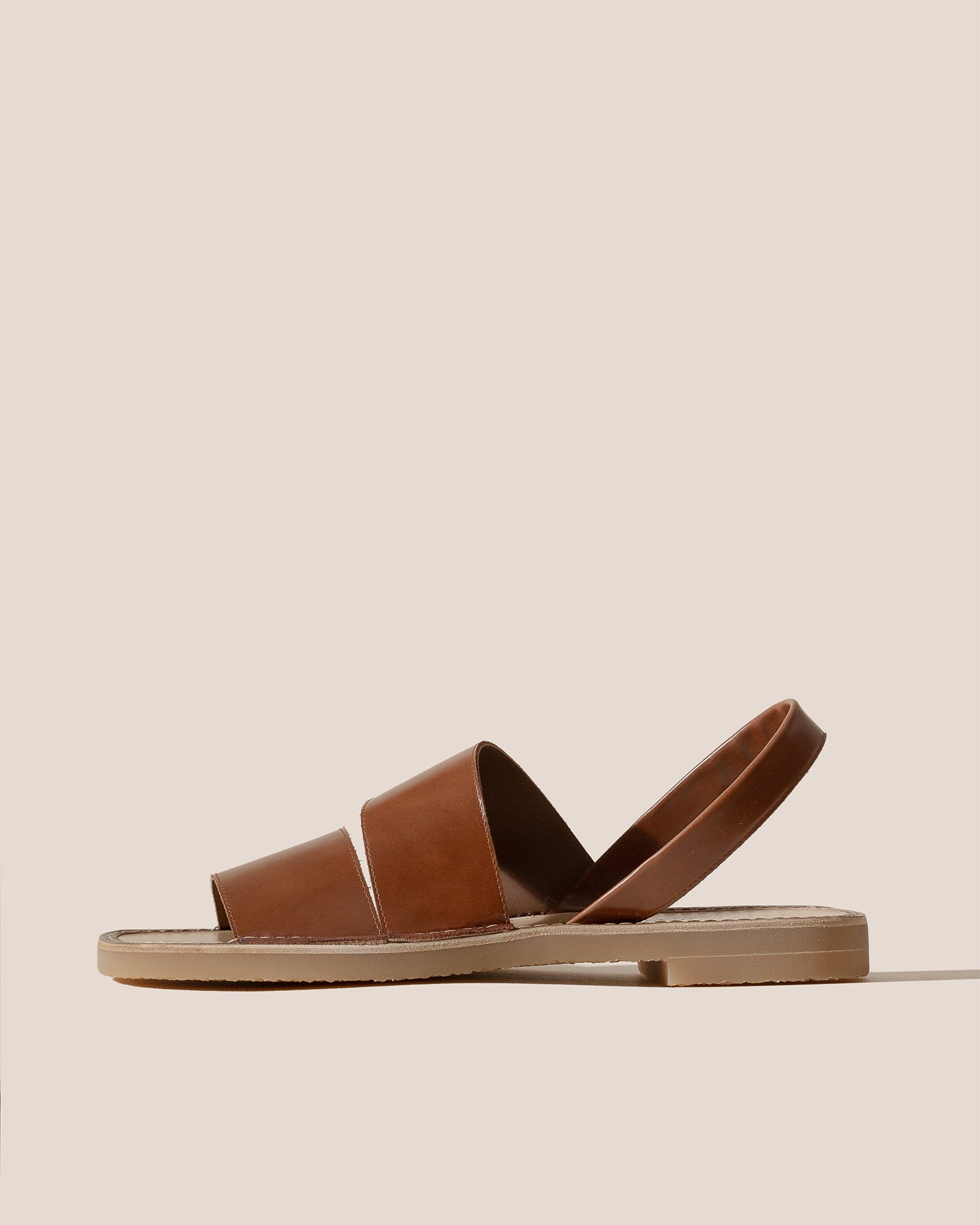 ALOC RUBBER - Men's Asymmetrical Sandal