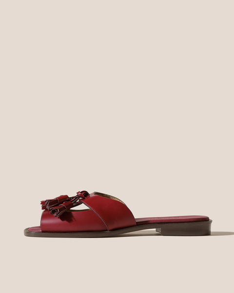 スペイン発♪HEREU☆ BOQUERIA SLIDE - Open-Toe Tasseled Slide BOQUERIA SLIDE - Open-Toe Tasseled Slide – Hereu Studio