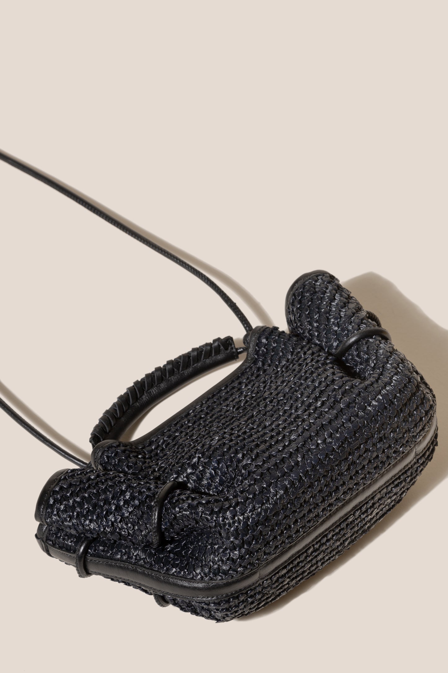 ARTA MINI RAFFIA - Pleated Crossbody Bag