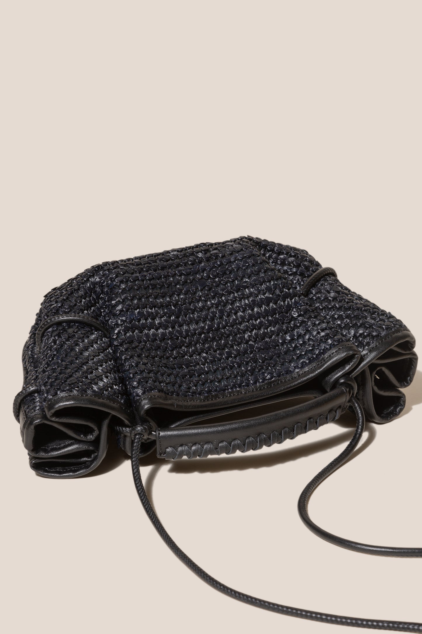 ARTA MINI RAFFIA - Pleated Crossbody Bag