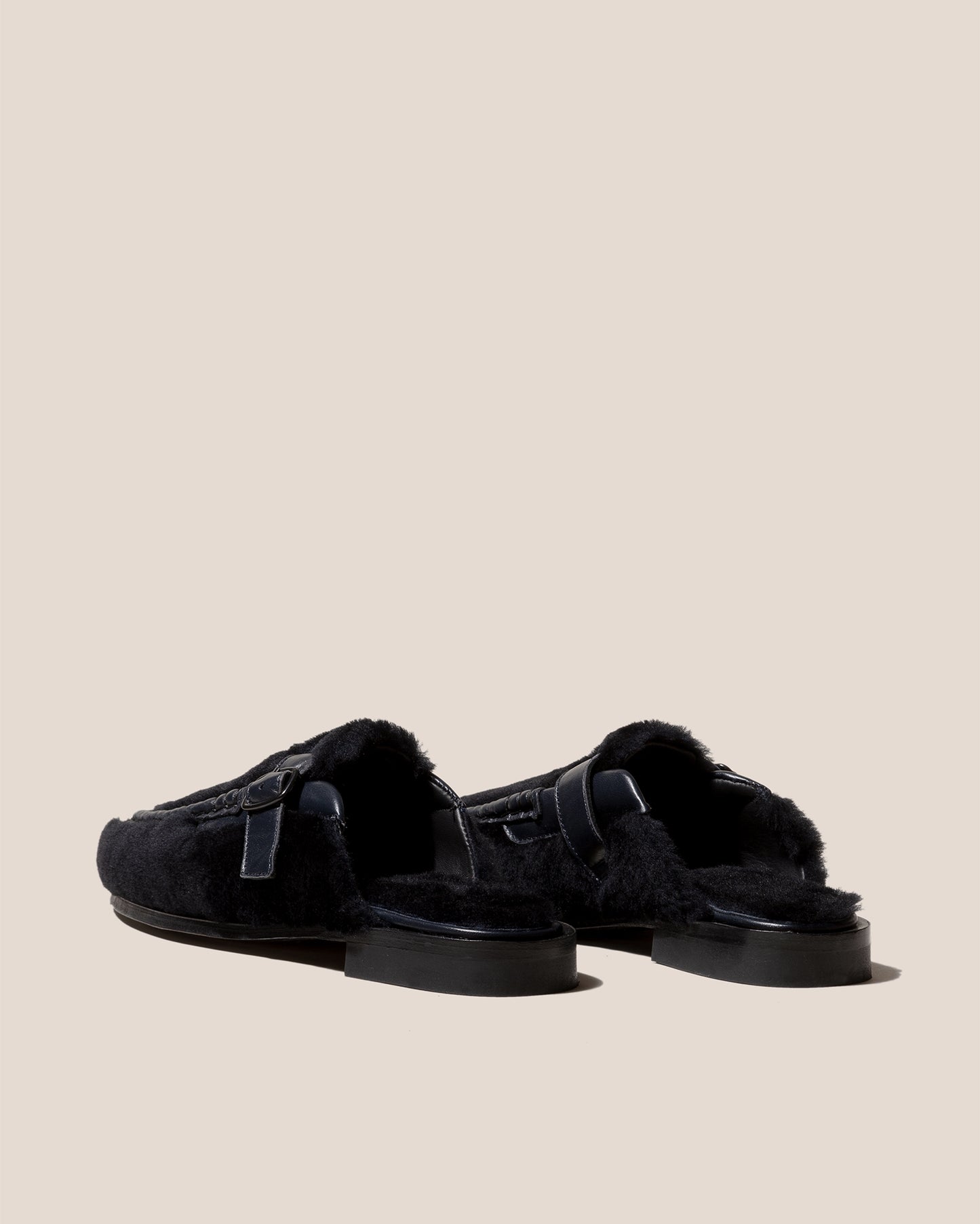 BARRACA SHEARLING - Buckle-strap Mule Loafer