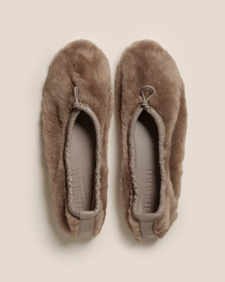 PUNTERA SHEARLING - Flat Pump