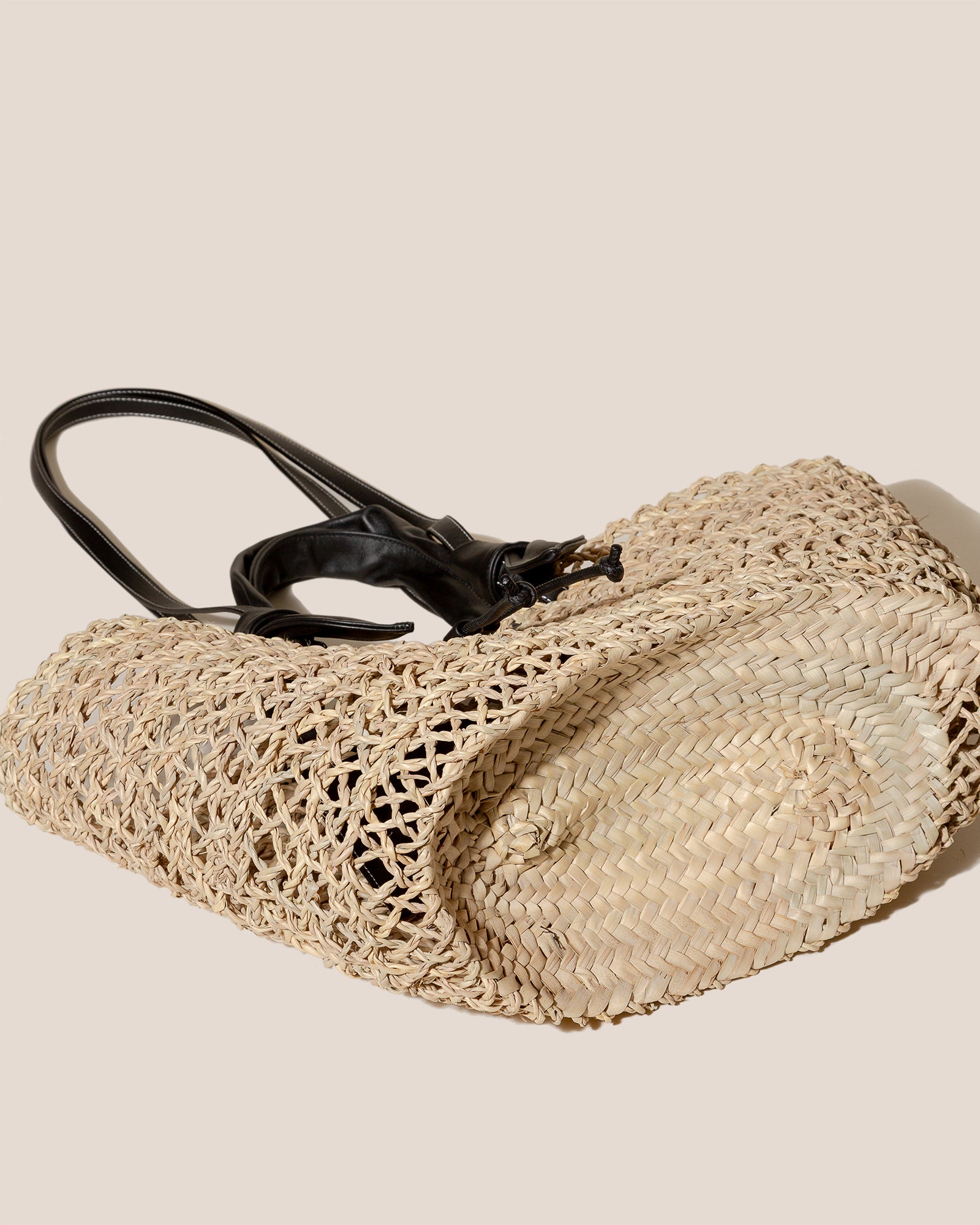 FONOL BASKET - Leather-Trimmed Handwoven Basket