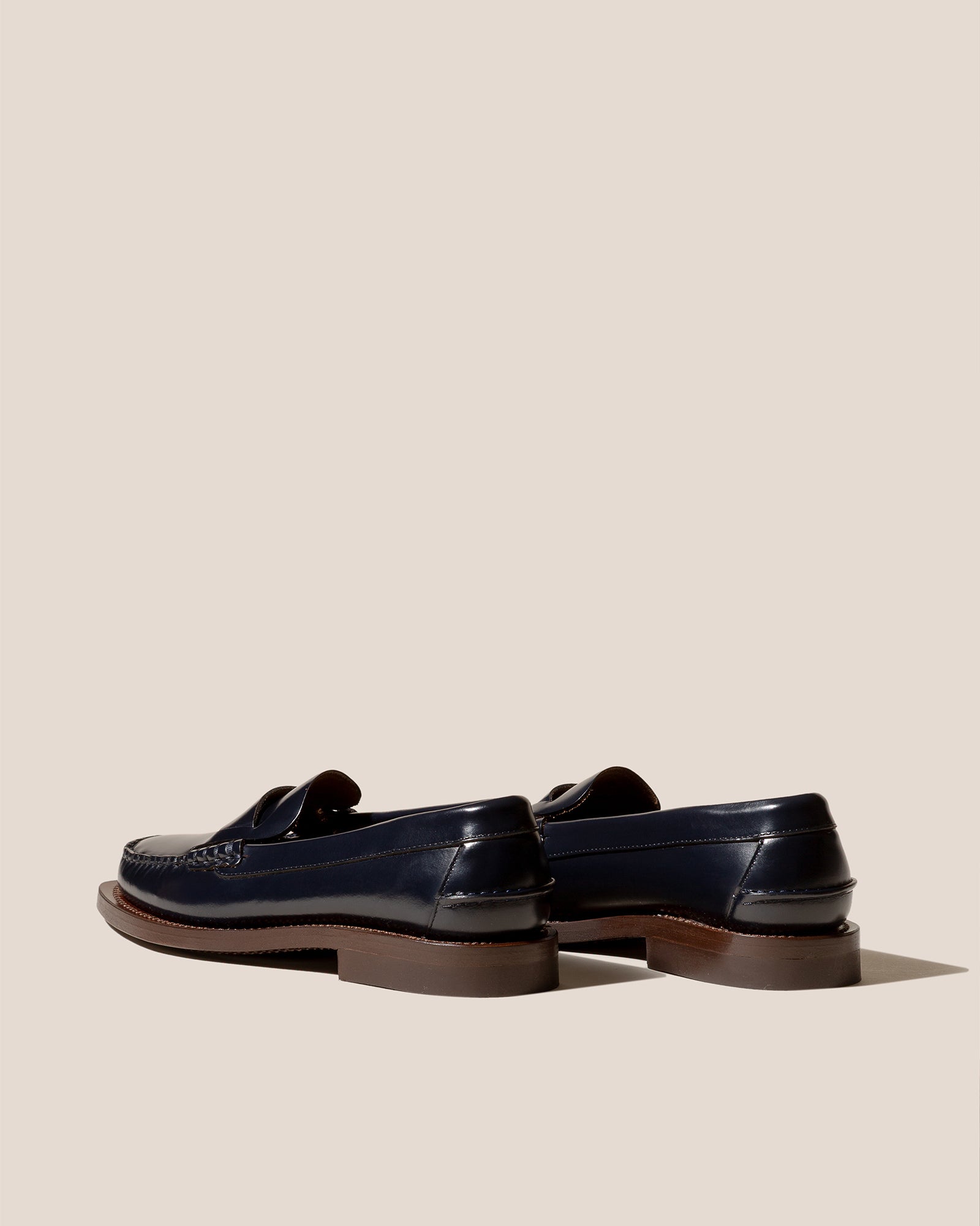 SINEU - Interlaced Detail Slip-On Loafer
