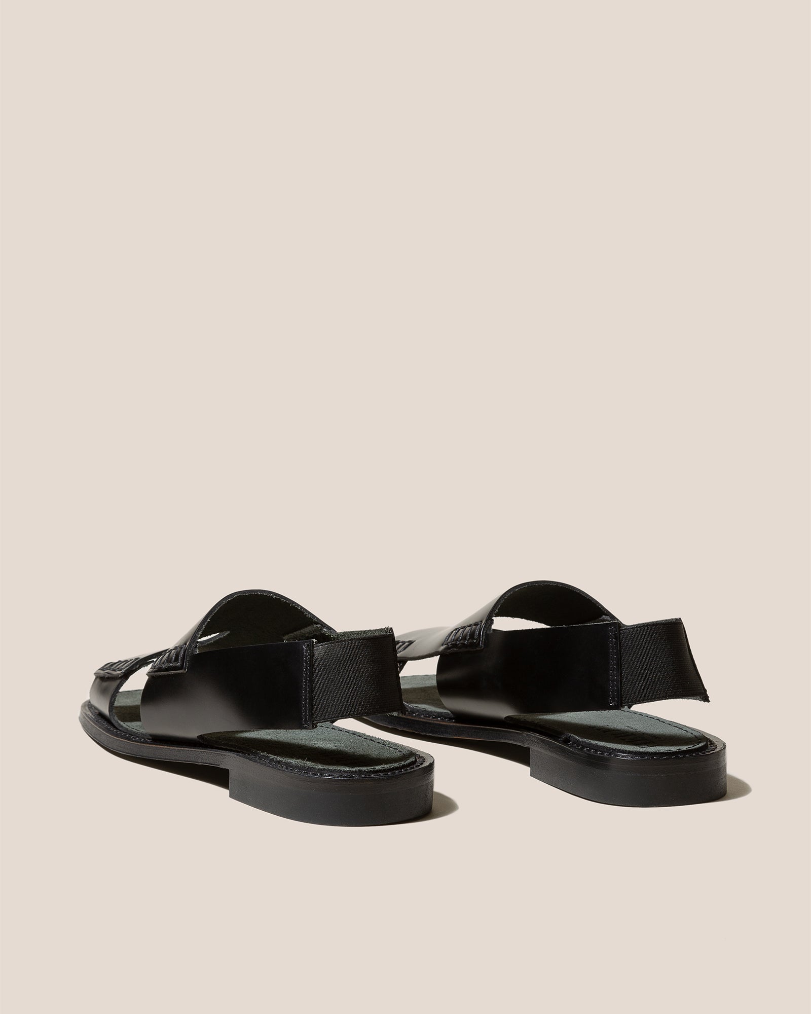 サンダル・ミュール HEREU SS25 (MANTWFS24 001 1 BLACK) LLAUT SQUARE - Slingback Loafer Sandal – Hereu Studio