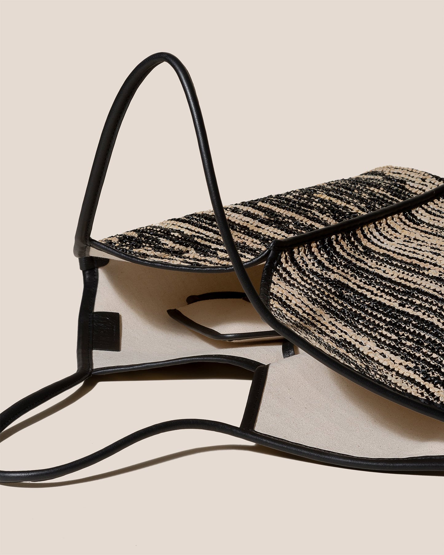 CALELLA RAFFIA BICOLOUR - Leather-trimmed Tote Bag