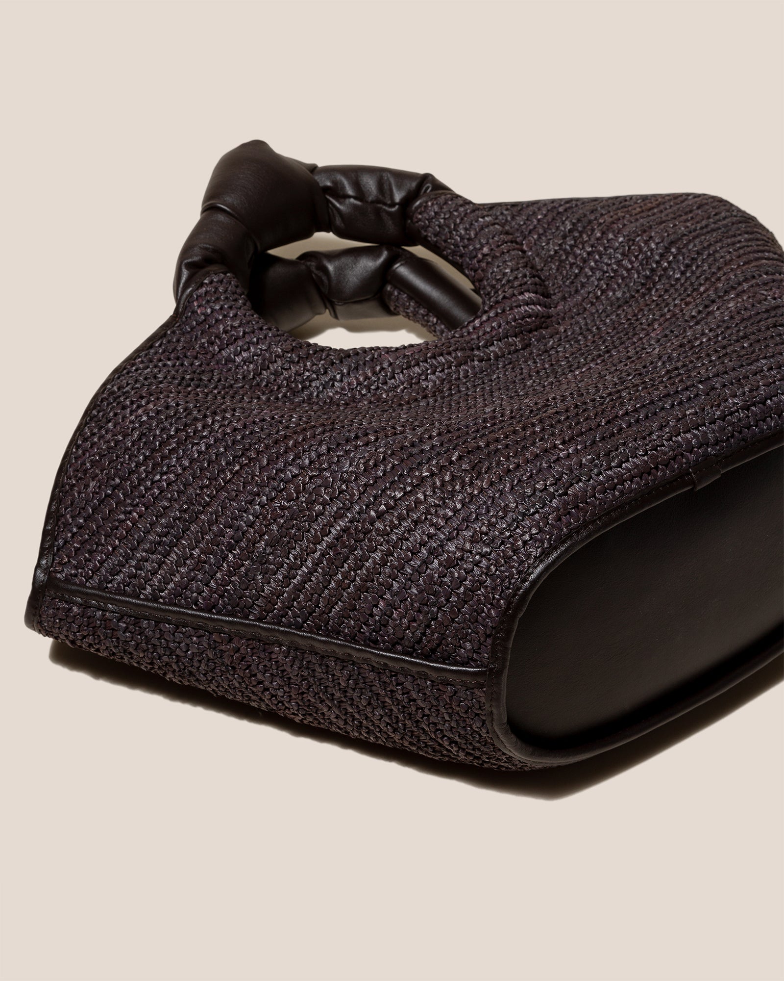 CASTELL RAFFIA - Knotted-handle Tote Bag