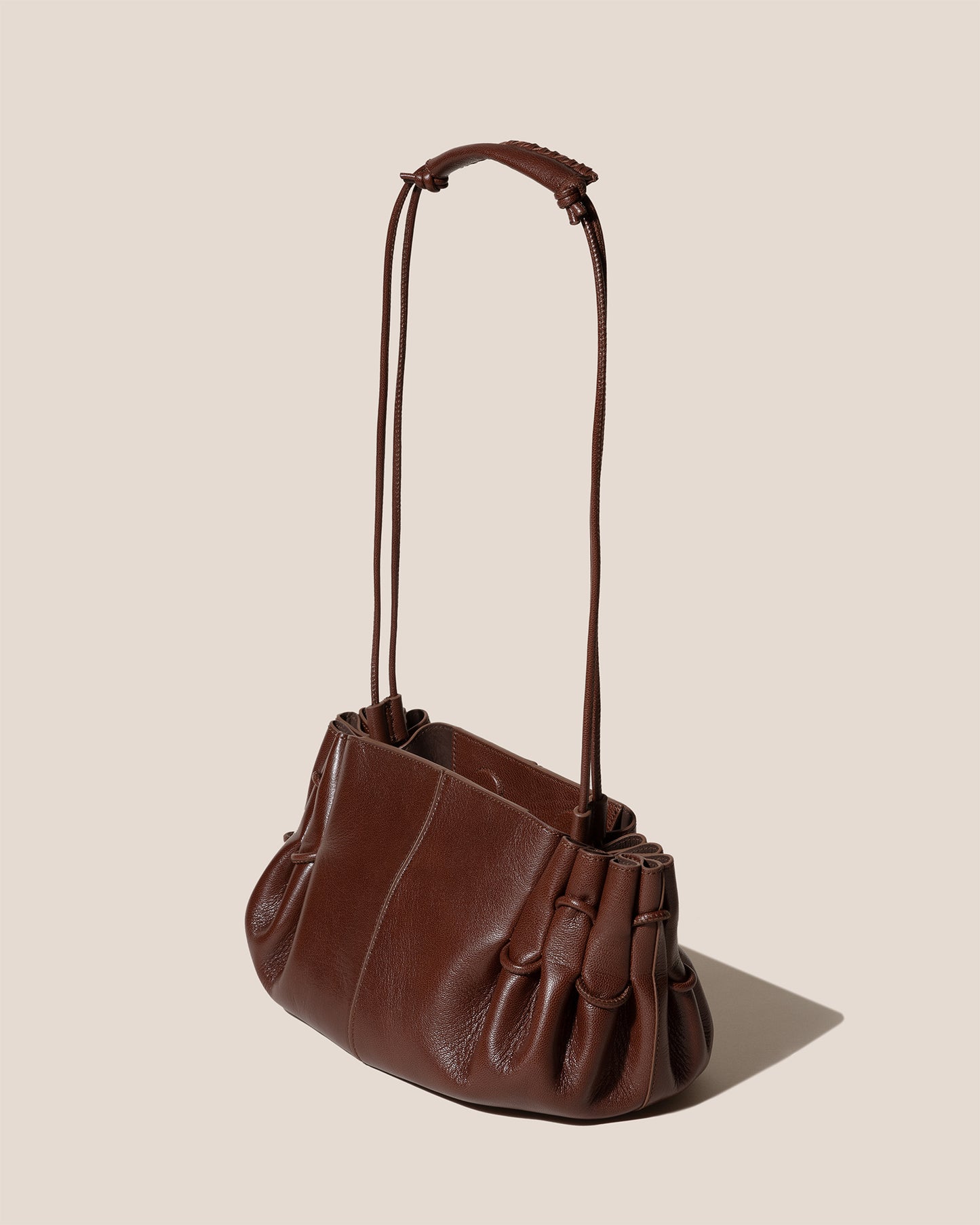 ARTA - Pleated Shoulder Bag