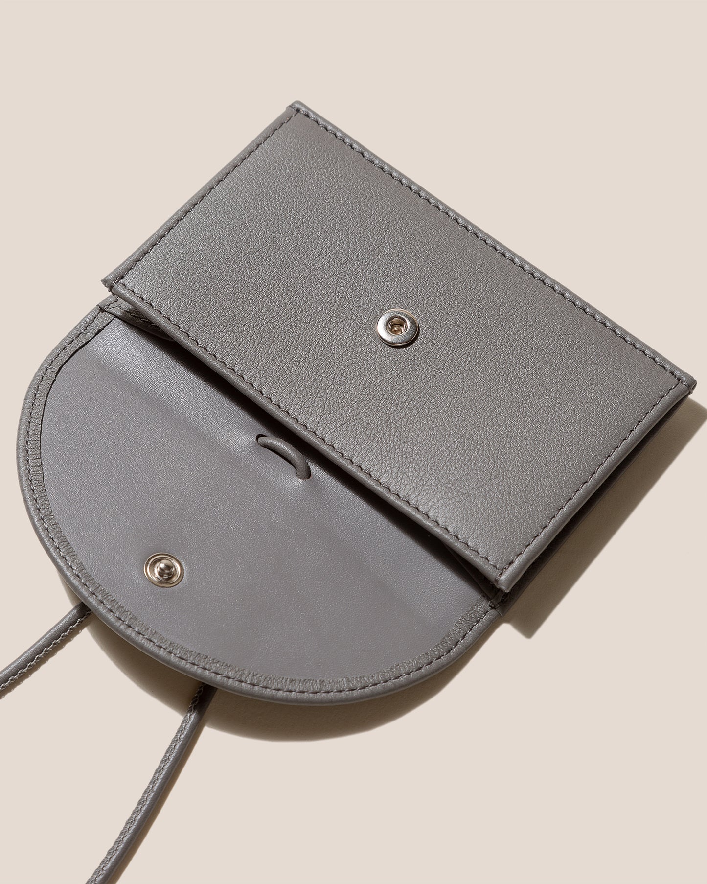 PENJAT - Leather Wallet with Strap