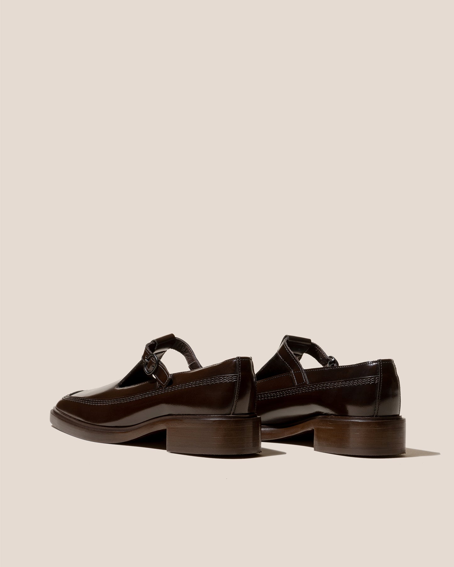 LLUISA POLISHED - T-bar Loafer