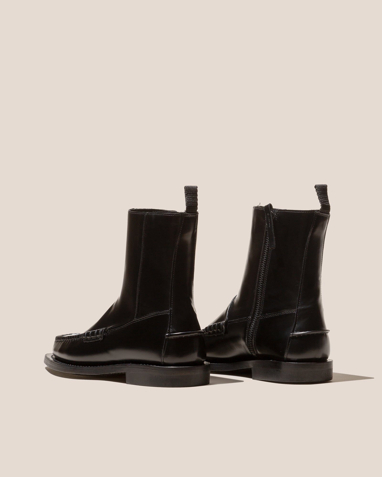 ANDREU - Low-calf Zipped Boot
