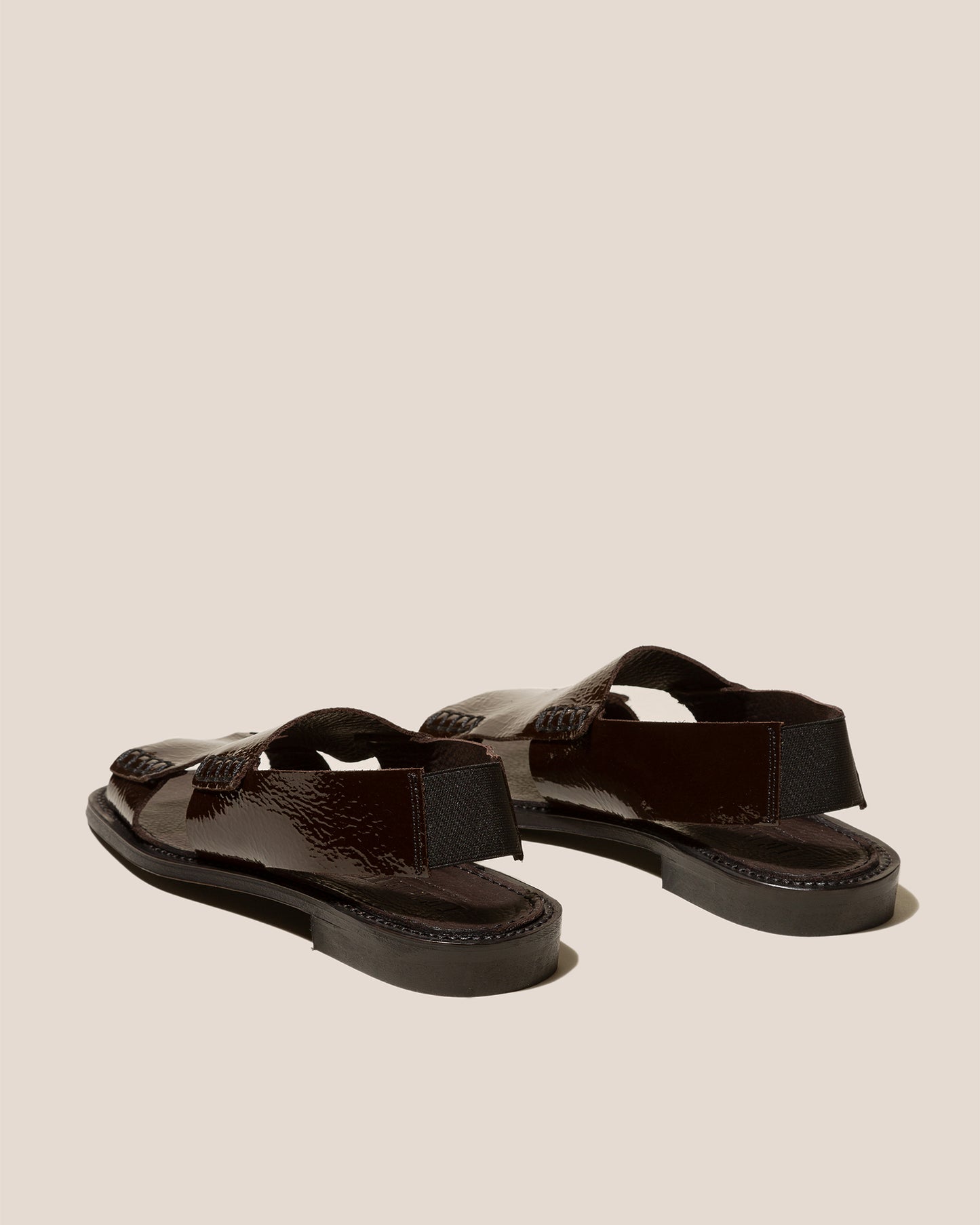 LLAUT SQUARE CRINKLED GLOSSY - Slingback Loafer Sandal