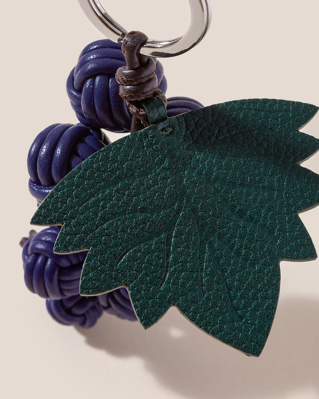 RAÏM - Hand-Knotted Grapes Leather Key Holder