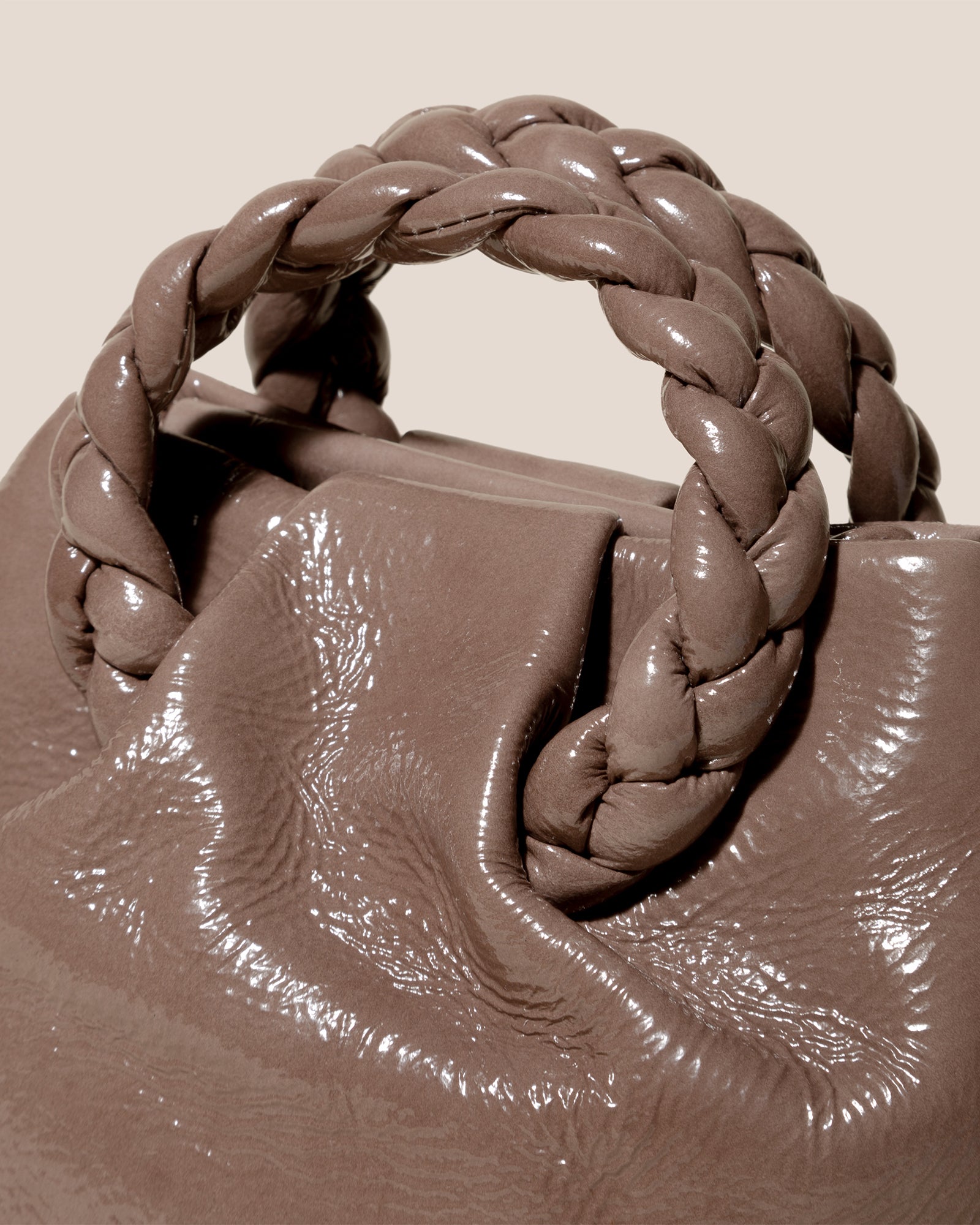 BOMBON M TUMBLED SHINY - Plaited-handle Leather Crossbody Bag – Hereu Studio