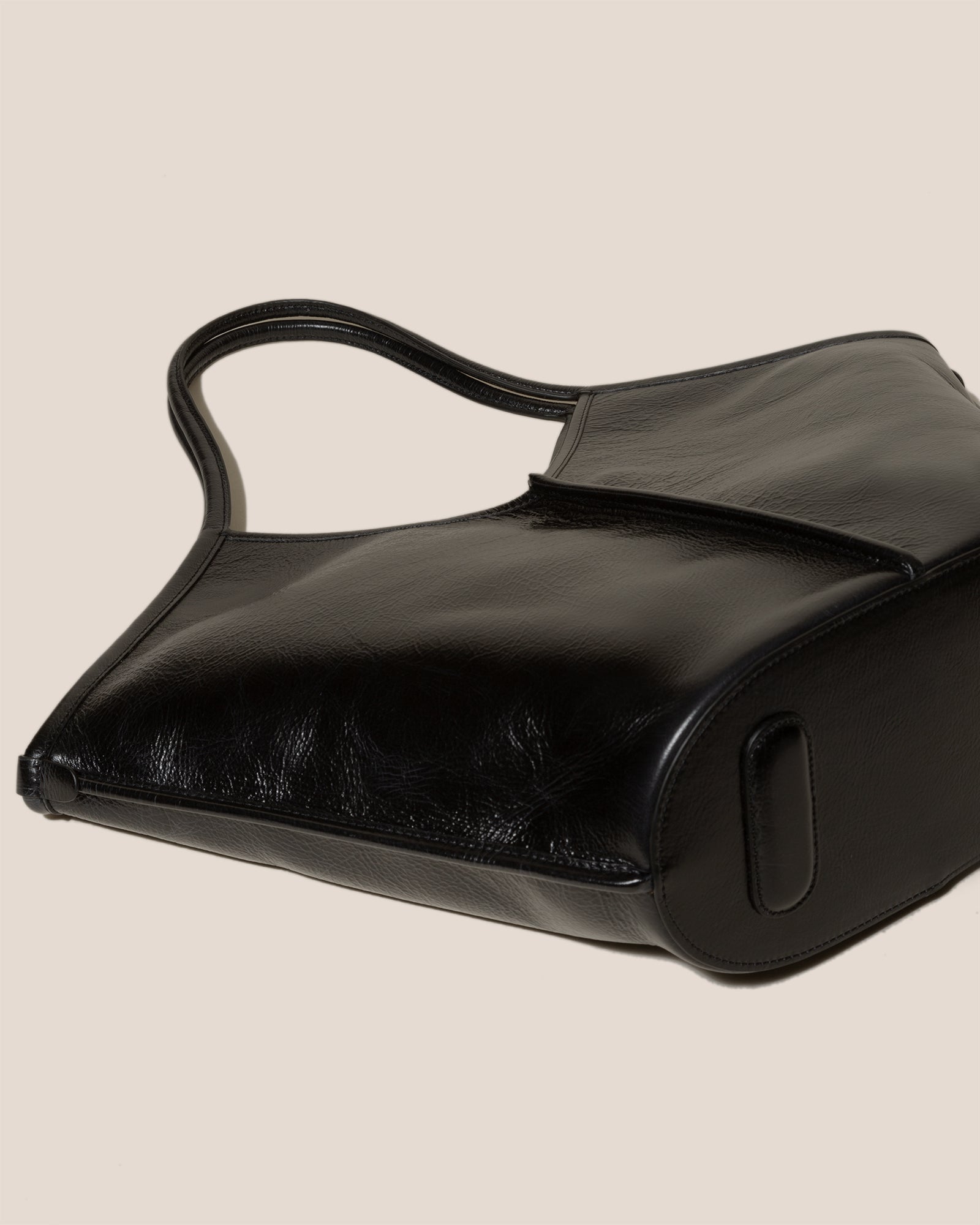 CALELLA DISTRESSED - PREORDER - Leather Tote Bag – Hereu Studio