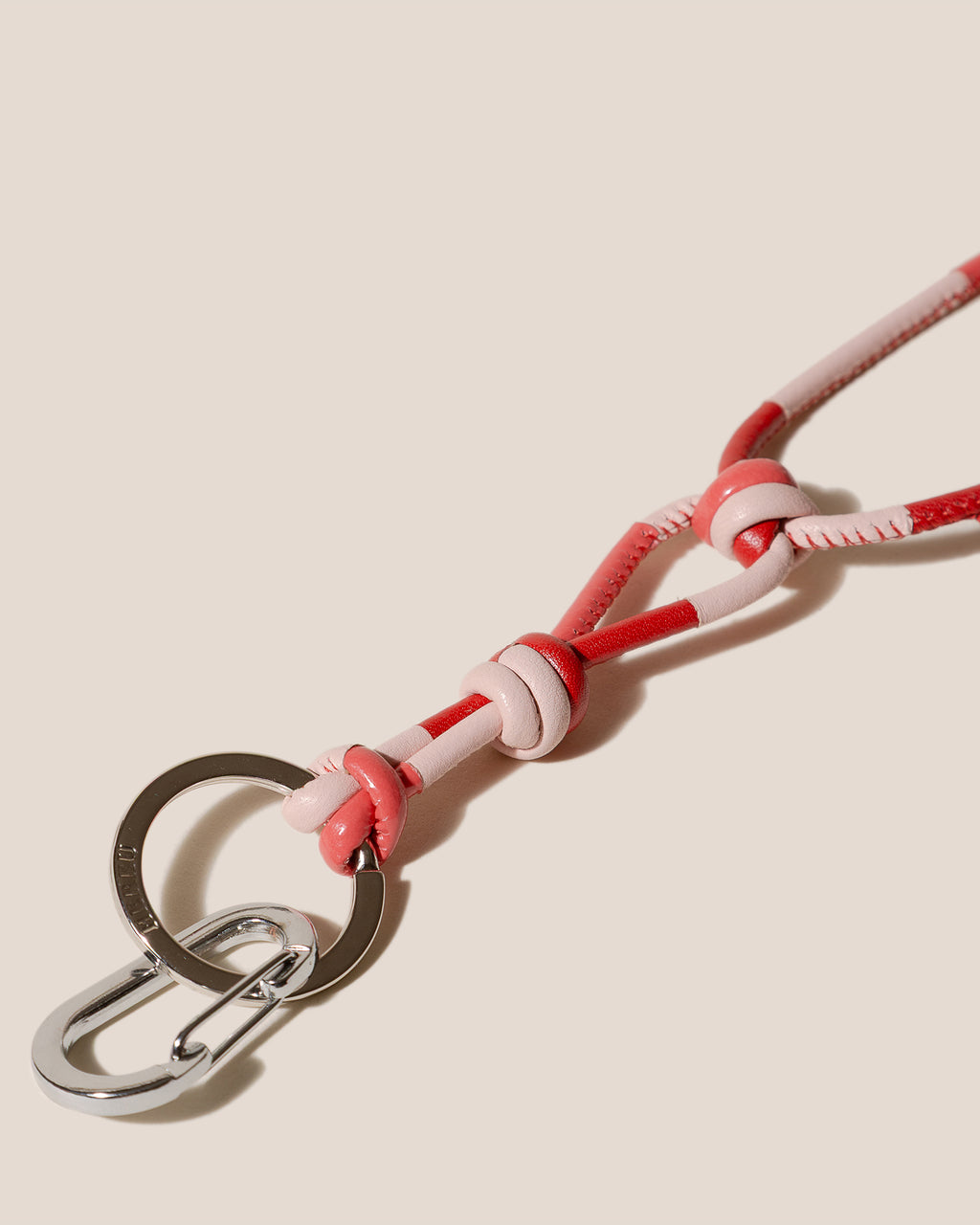 GERANI KEYCHAIN - Hand-Knotted Patchwork Keychain