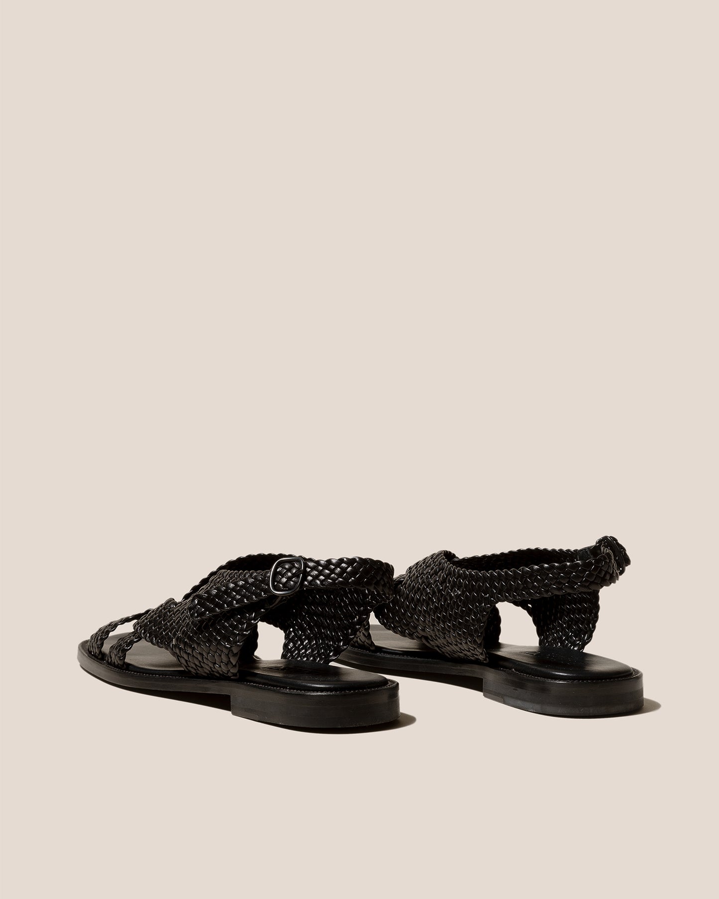 PENYO - Crossover Woven Sandal