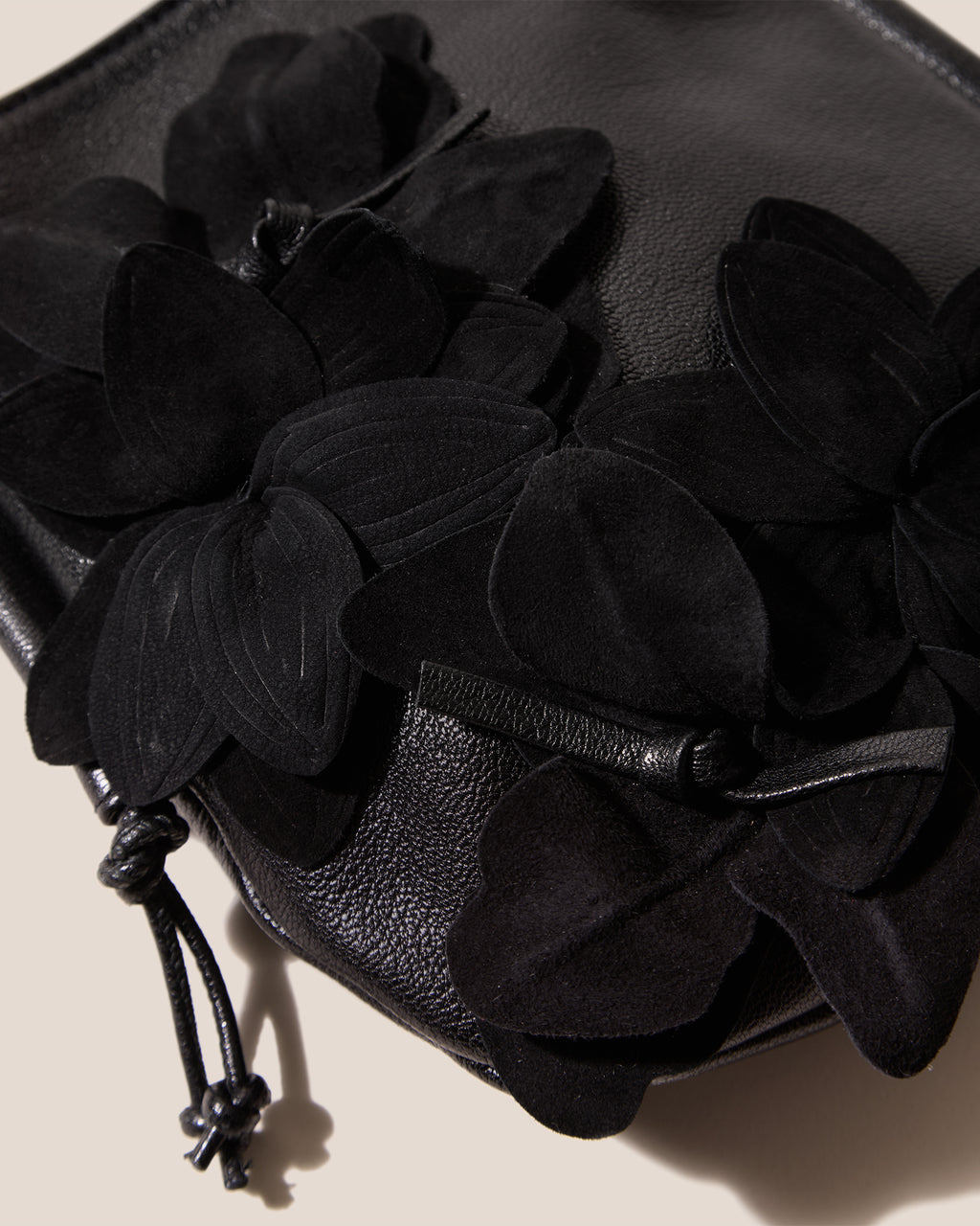 FLORIT - Flower-Detail Crossbody Bag