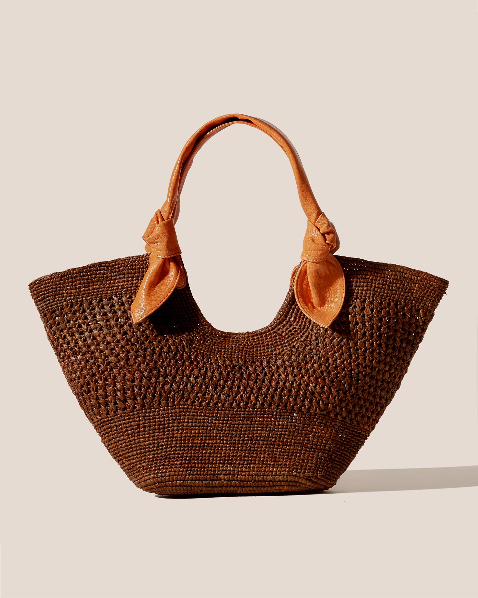 【HEREU】FONOL Crocheted Raffia Basket FONOL - Crocheted Raffia Basket – Hereu Studio