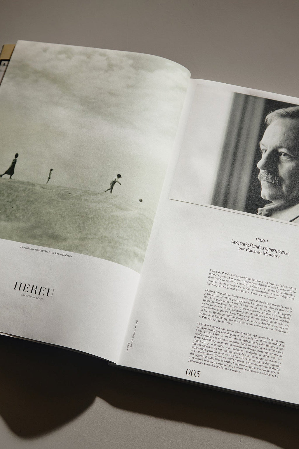 Pomés, Número 1 - Luis Cerveró & Juliet Pomés (eds.) Magazine