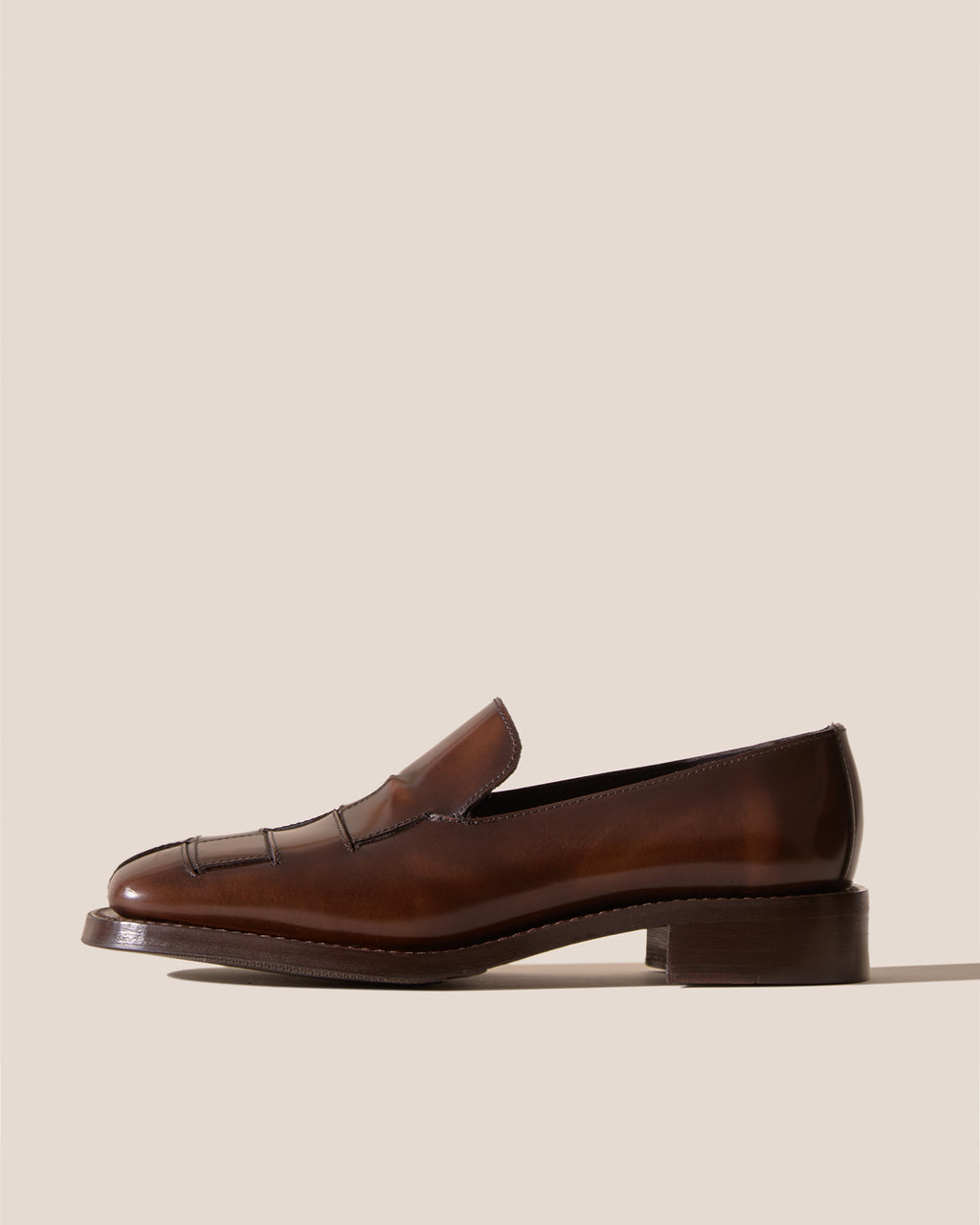 GUERA POLISHED - Interwoven Slip-On Loafer