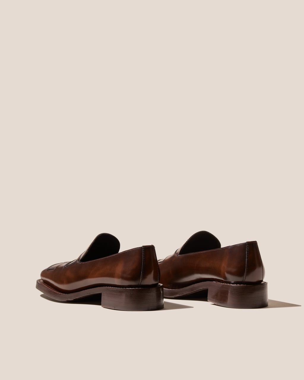 GUERA POLISHED - Interwoven Slip-On Loafer