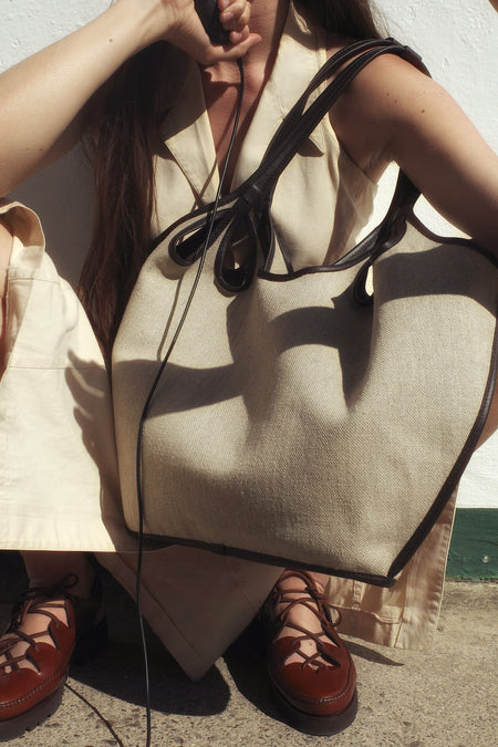ESCALA LINEN - Cut-Out Tote Bag