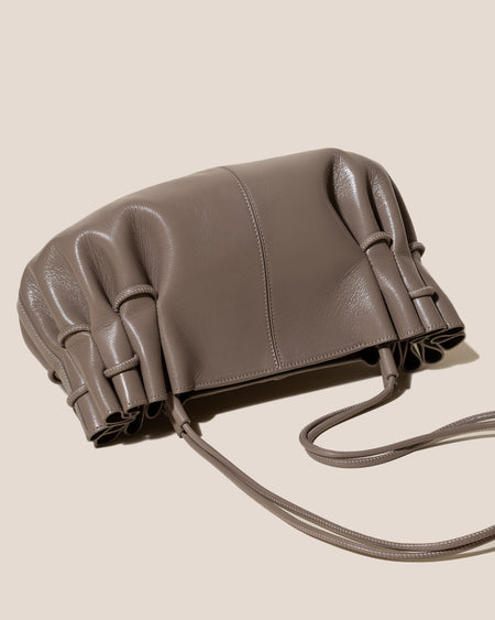 ARTA - Pleated Shoulder Bag