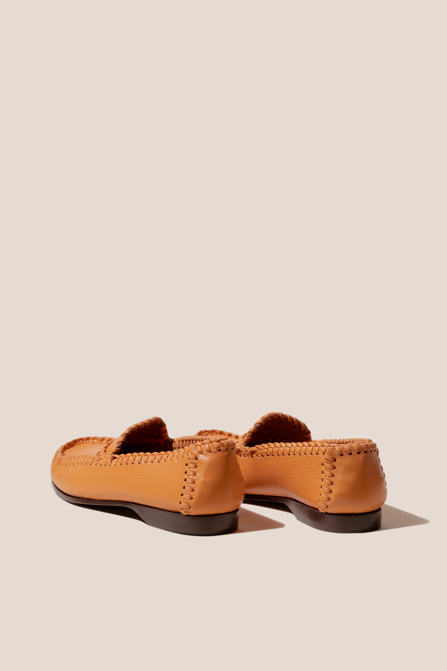 SASTRE SUPPLE SHINY - Braided Seam Slip-on Loafer