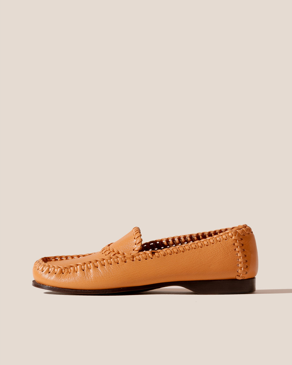 SASTRE SUPPLE SHINY - Braided Seam Slip-On Loafer