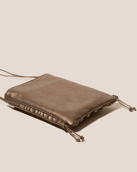 TRENA METALLIC - Flat Square Crossbody Bag