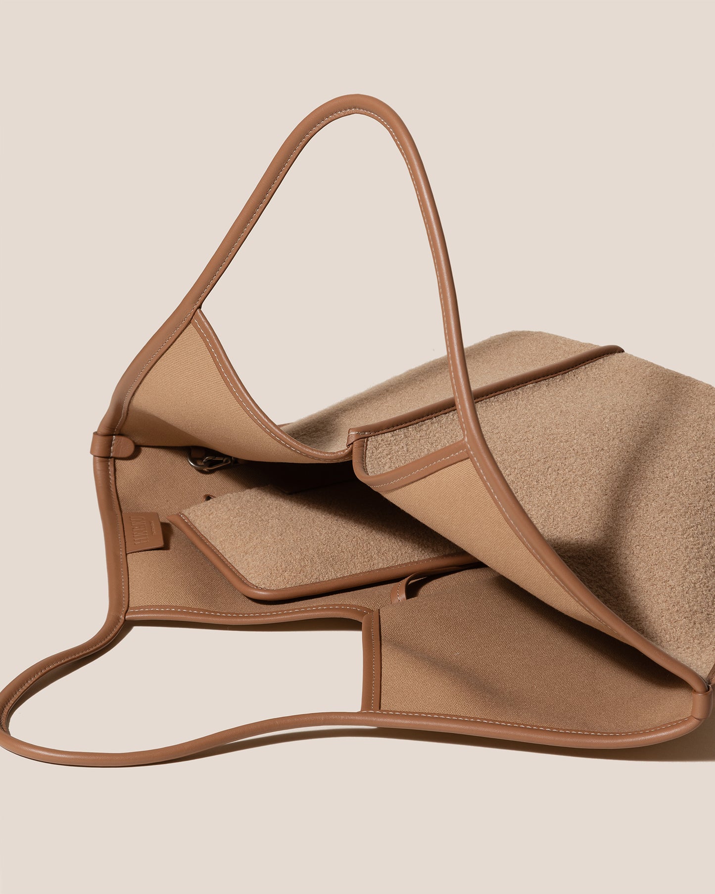 CALELLA WOOL - Leather-trimmed Tote Bag
