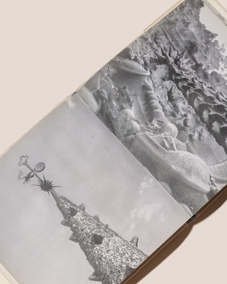 GAUDÍ - Le Corbusier and Gomis-Prats Book