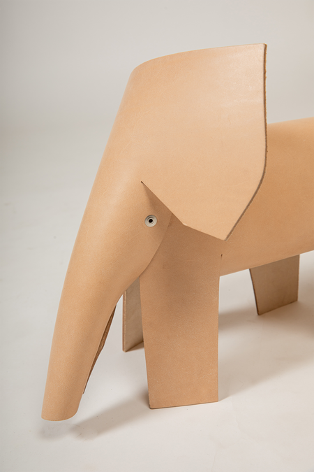 ELEFANTA MARIA - Elephant Leather Sculpture by Antoni Arola