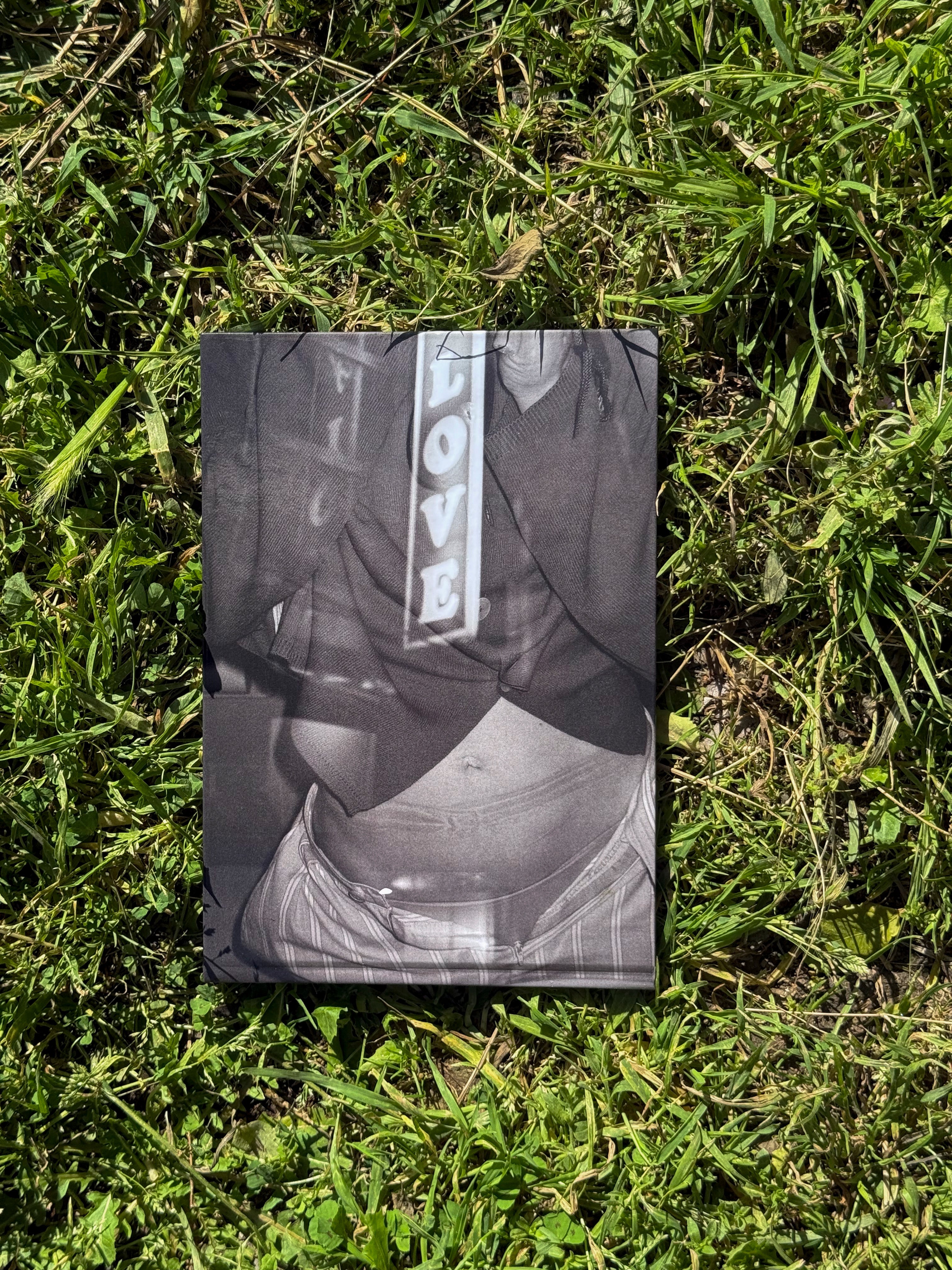 CHERRY BLOSSOM, DON'T CRY - Alba Yruela Book