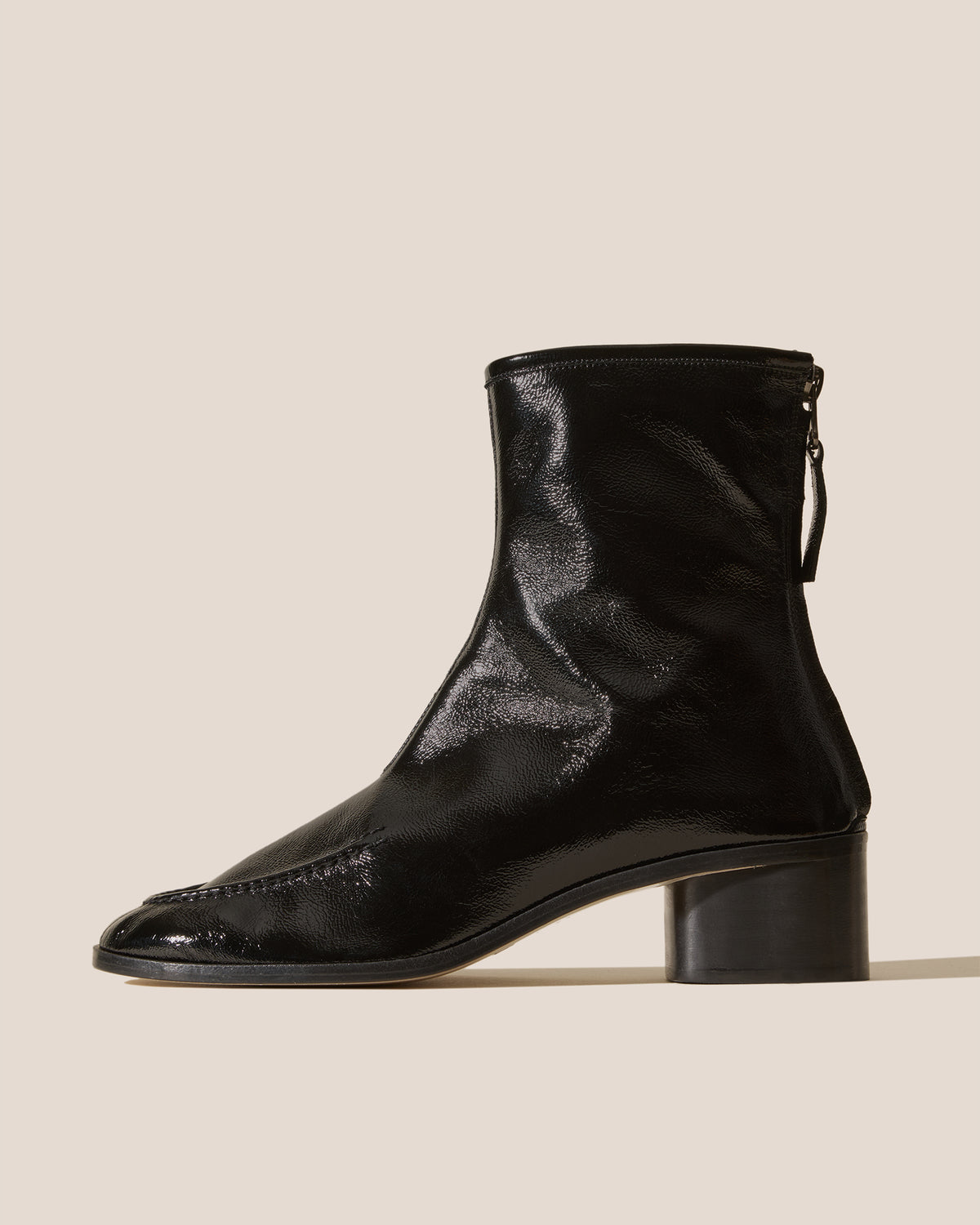 JULIOL BOOT CRINKLED GLOSSY HEELED - Soft Low-Calf Boot