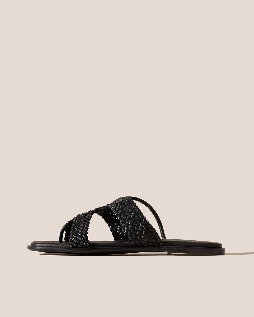 LINA WOVEN - Strappy Toe-Post Sandal